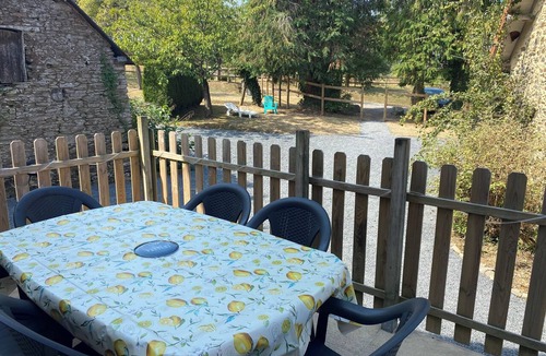 La Luzerne House | Cozy vacation rental for 4 people, with a garden, in Normandy, central Manche department