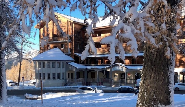 Central Village 2BR Layout | 0.3 Miles to Covered Pool | Ski Closets On-Site in Guillaumes