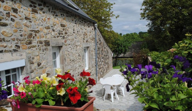 Charming house in Brix with terrace and garden, pets allowed in Brix
