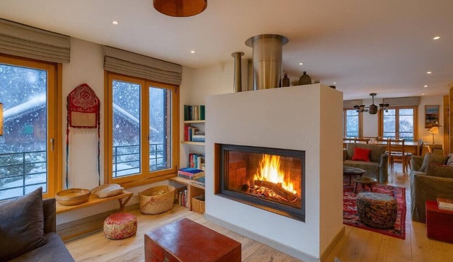 Luxury Chalet Sleeps 10 Mont Blanc View Hammam in Chamonix-Mont-Blanc