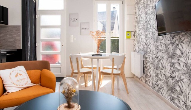 Spacious and comfortable duplex in Caen