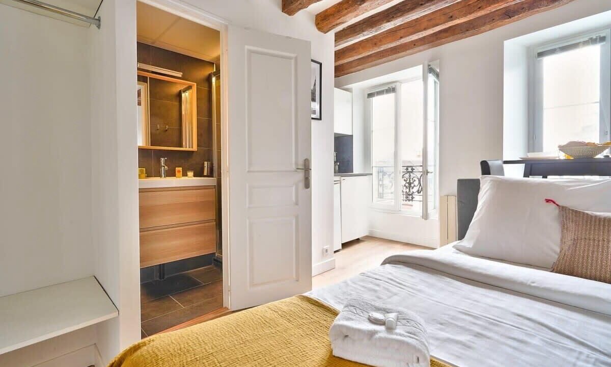Photo of Bedroom in Quartier de la Porte-Saint-Denis